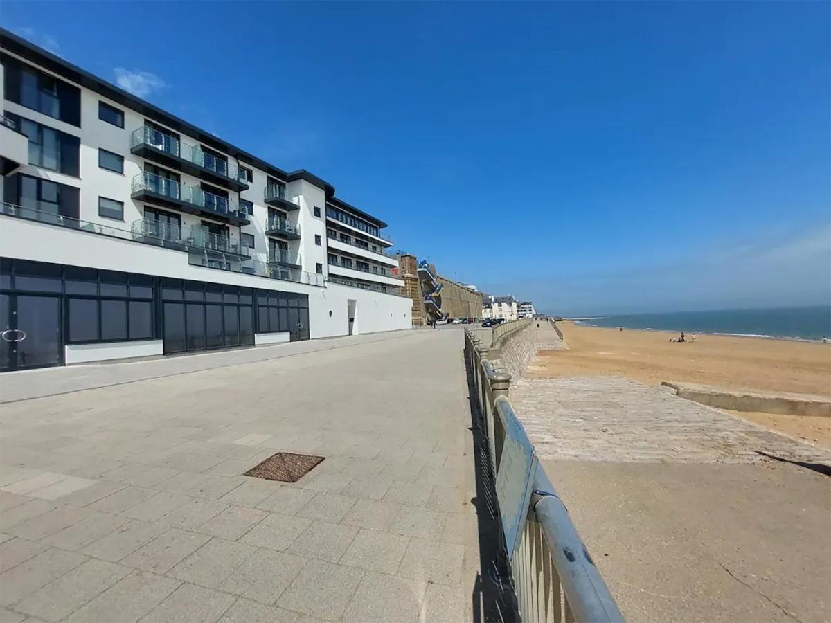 Sohot Stays Royal Sands Seaview Apt Free Parking Sleeps 4 Ramsgate Luaran gambar